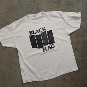 Vintage black flag tee